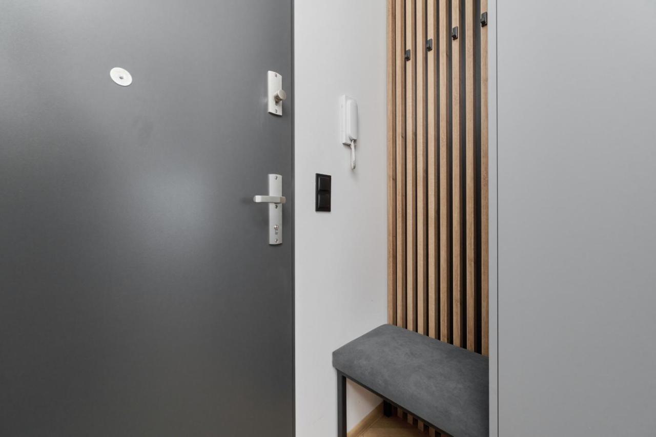 Exclusive With Balcony & Parking By Renters Prestige * Wrocław